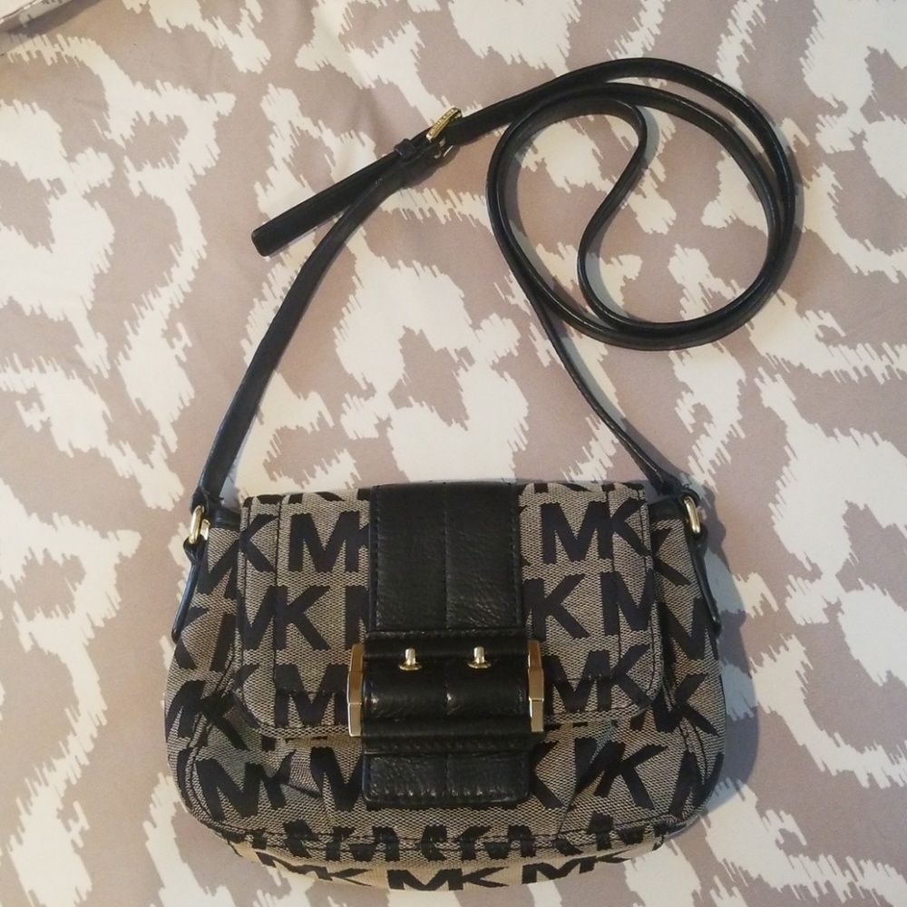 Michael Kors Crossbody